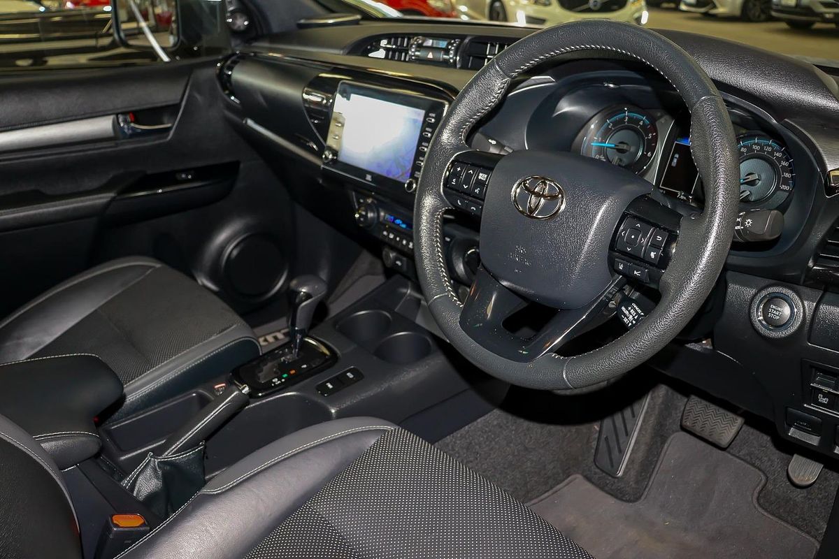 2024 Toyota Hilux Rogue 48V GUN126R 4X4