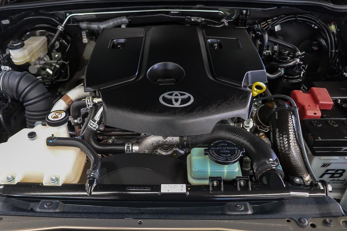 2024 Toyota Hilux Rogue 48V GUN126R 4X4
