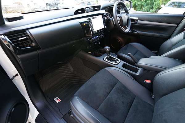2024 Toyota Hilux 4x4 Hilux 4x4 GR-S 2.8L T Diesel Automatic Double Cab