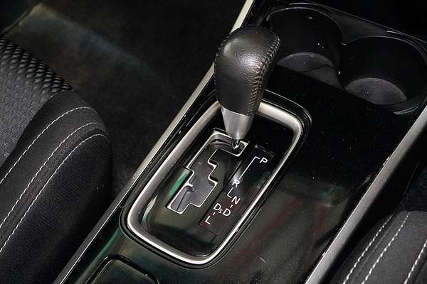 2017 Mitsubishi Outlander LS Safety Pack ZK