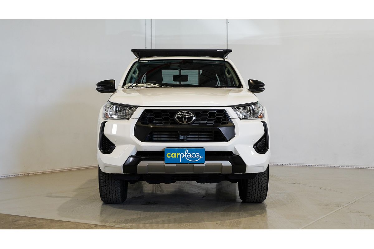 2024 Toyota Hilux SR5 48V GUN126R 4X4