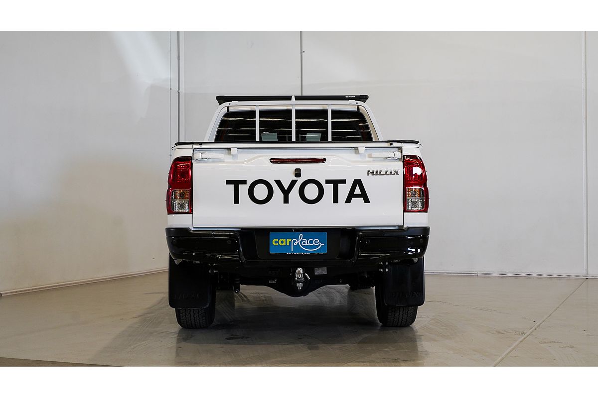 2024 Toyota Hilux SR5 48V GUN126R 4X4