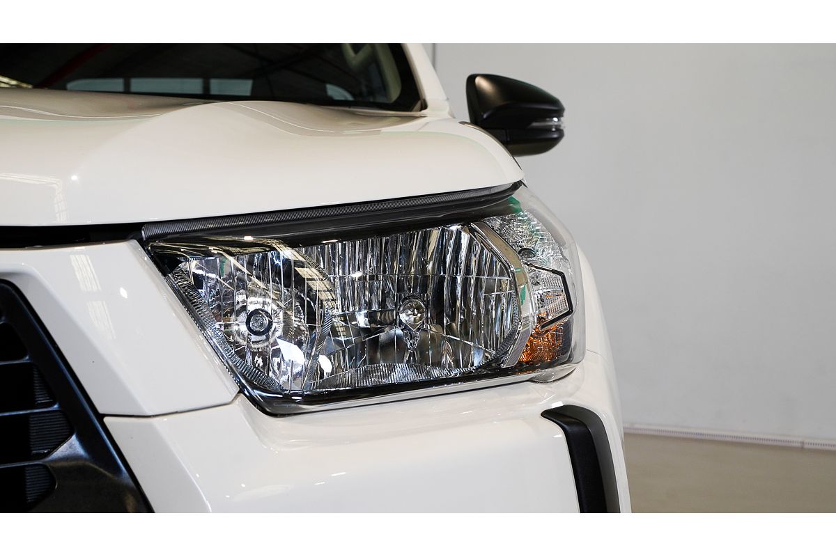 2024 Toyota Hilux SR5 48V GUN126R 4X4