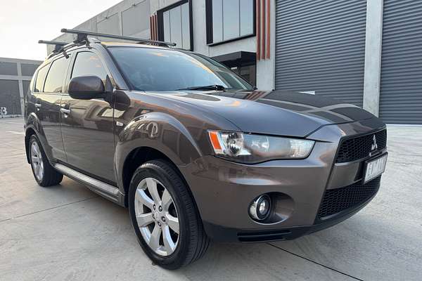2010 Mitsubishi Outlander VR ZH