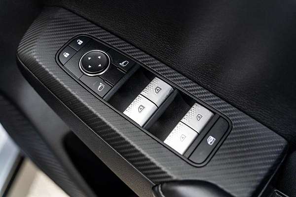 2023 Mitsubishi Outlander ES ZM