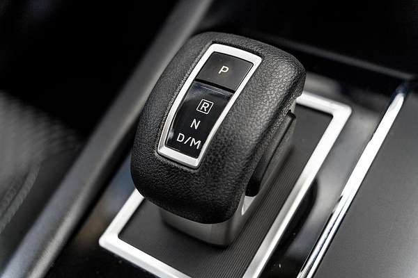 2023 Mitsubishi Outlander ES ZM