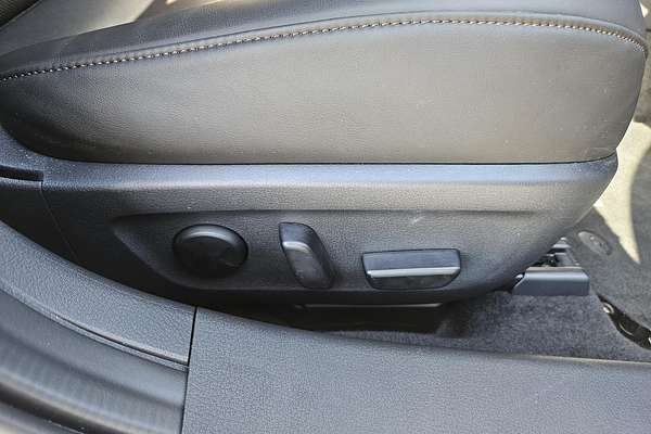 2024 Mazda 3 G20 Touring BP Series