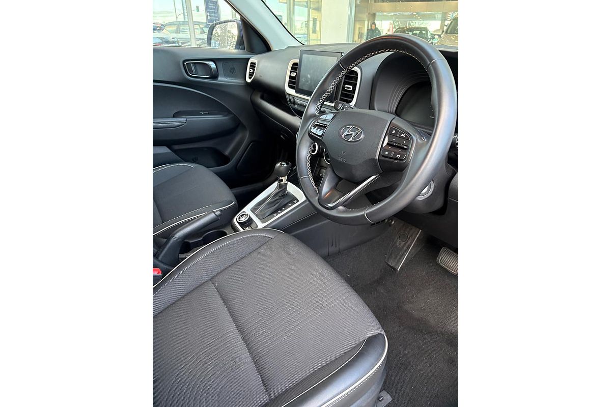 2024 Hyundai Venue Active QX.V5