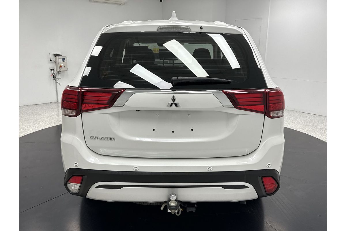2020 Mitsubishi Outlander ES ZL