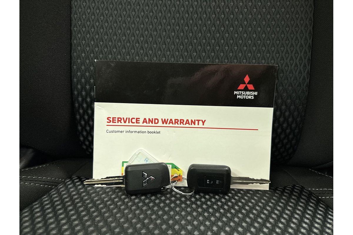 2020 Mitsubishi Outlander ES ZL