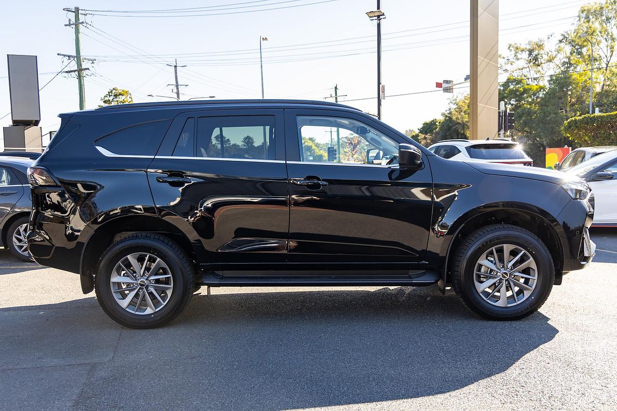 2025 Isuzu MU-X LS-U