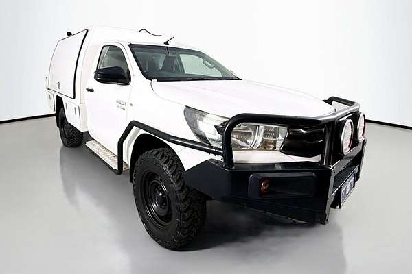 2018 Toyota Hilux SR GUN126R 4X4