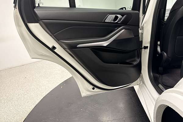 2021 BMW X5 xDrive30d M Sport G05