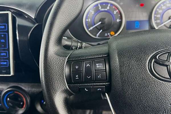 2018 Toyota Hilux SR GUN126R 4X4