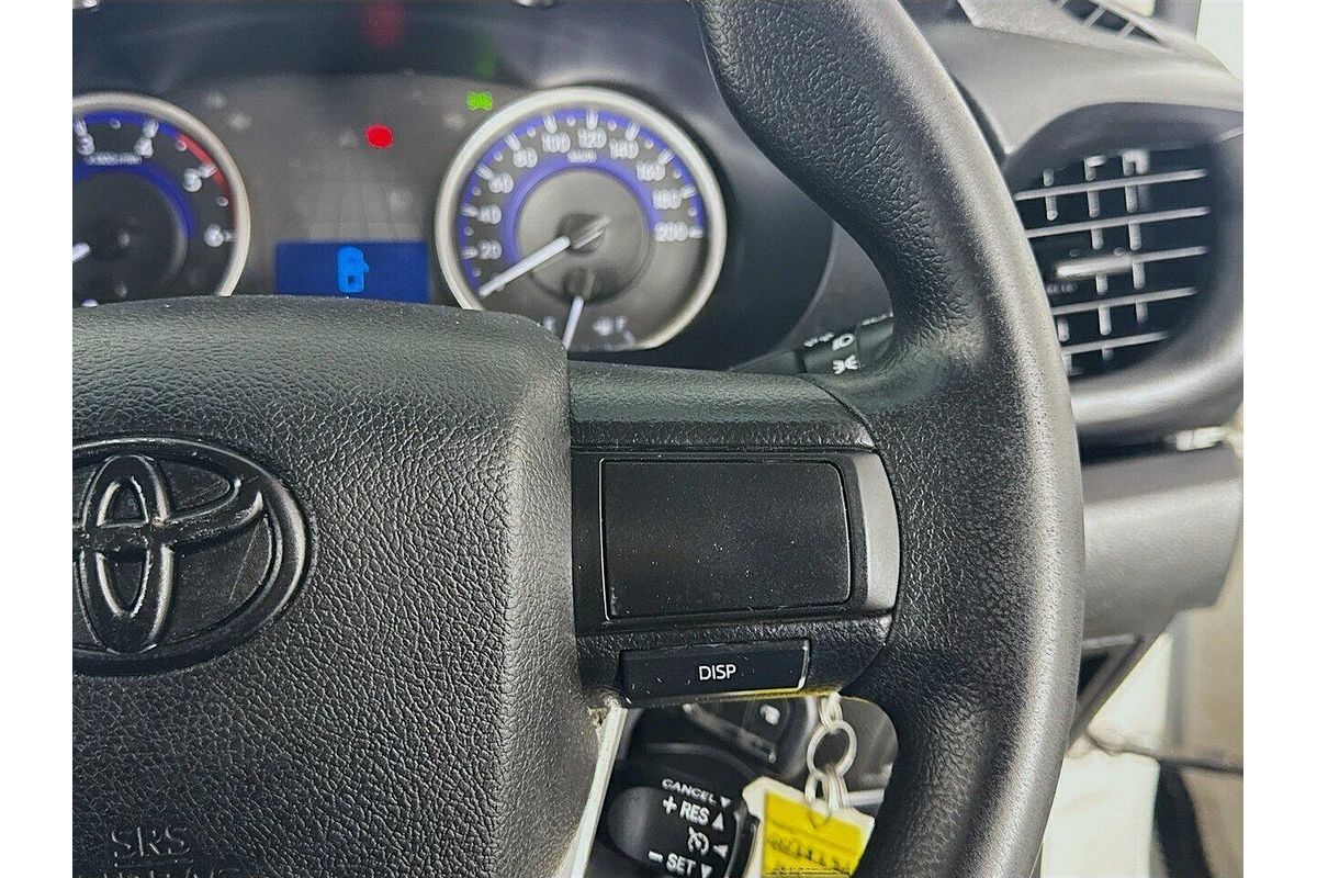 2018 Toyota Hilux SR GUN126R 4X4