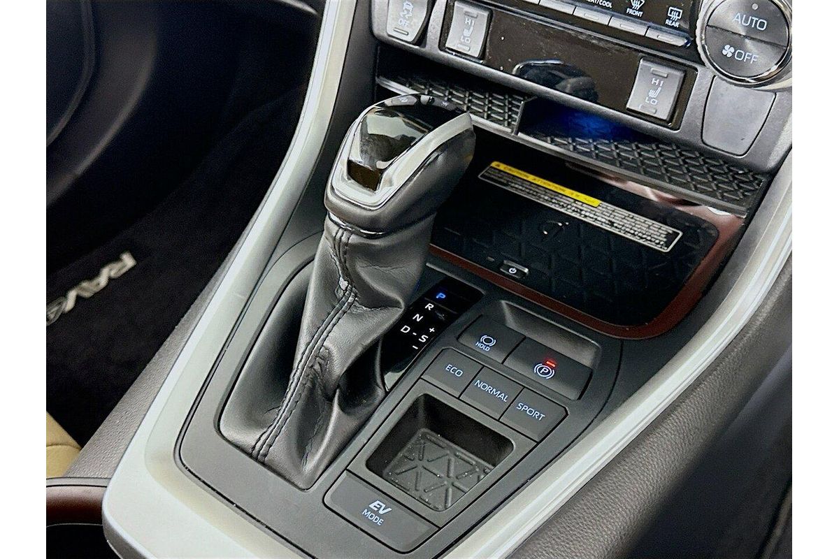 2019 Toyota RAV4 Cruiser AXAH52R