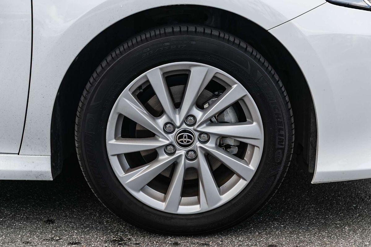 2022 Toyota Camry Ascent AXVH70R
