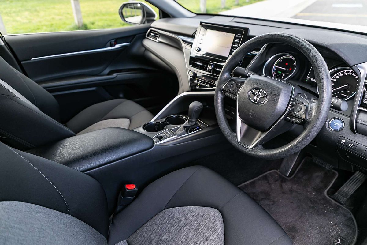 2022 Toyota Camry Ascent AXVH70R