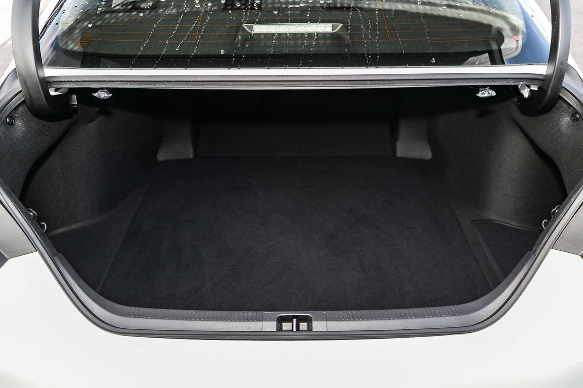 2022 Toyota Camry Ascent AXVH70R