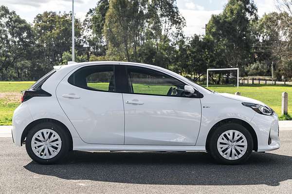2024 Toyota Yaris Ascent Sport Hybrid MXPH10R