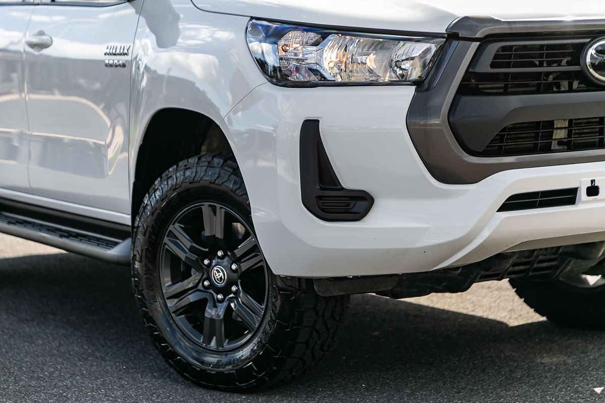 2023 Toyota Hilux SR GUN126R