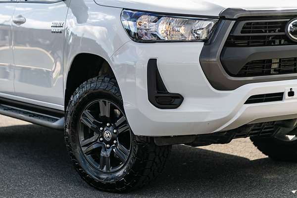 2023 Toyota Hilux SR GUN126R