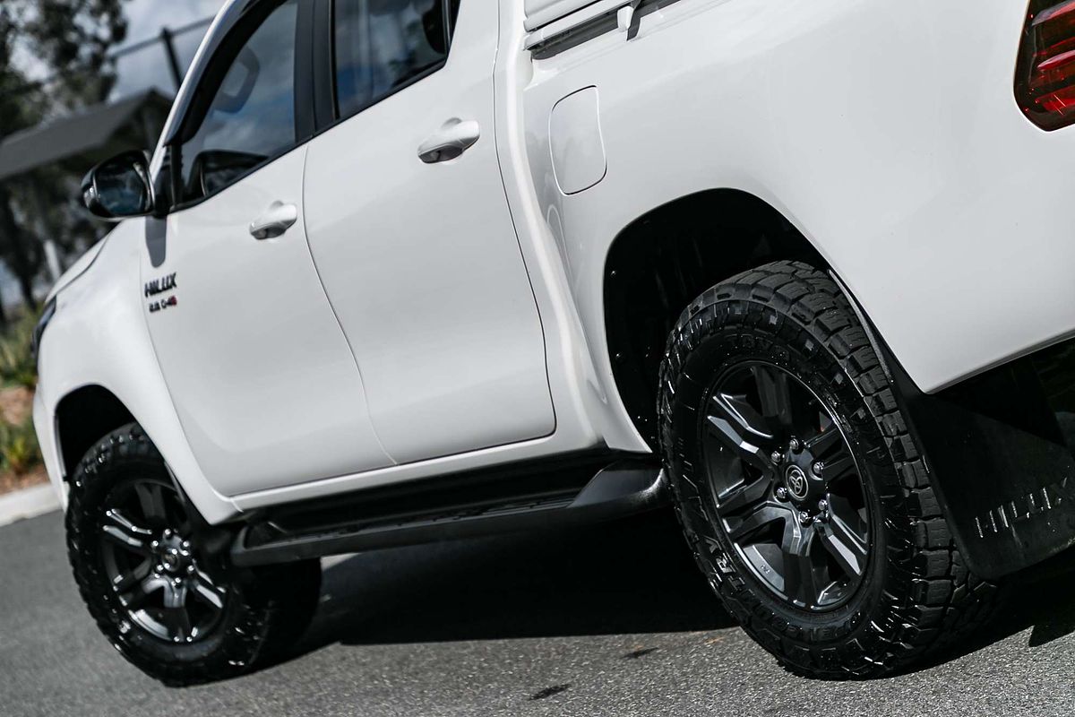 2023 Toyota Hilux SR GUN126R