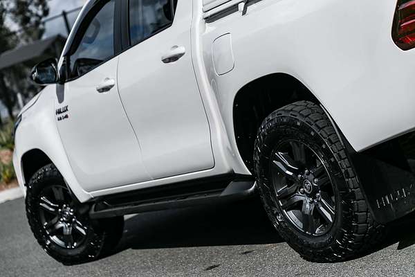 2023 Toyota Hilux SR GUN126R