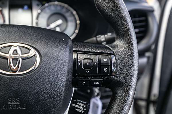 2023 Toyota Hilux SR GUN126R