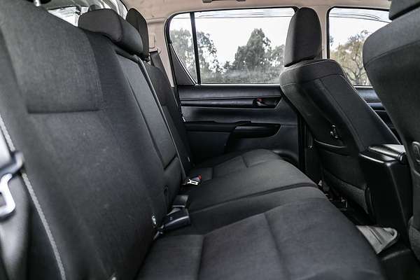 2023 Toyota Hilux SR GUN126R