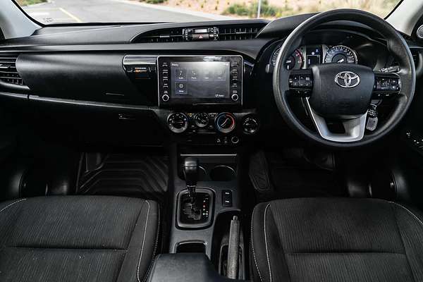 2023 Toyota Hilux SR GUN126R