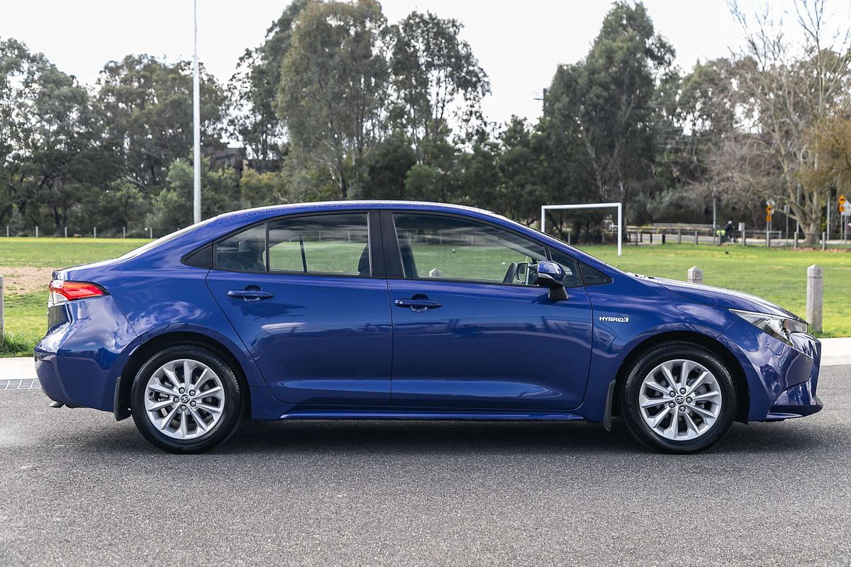 2022 Toyota Corolla Ascent Sport Hybrid ZWE211R