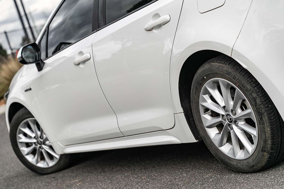 2021 Toyota Corolla Ascent Sport Hybrid ZWE211R