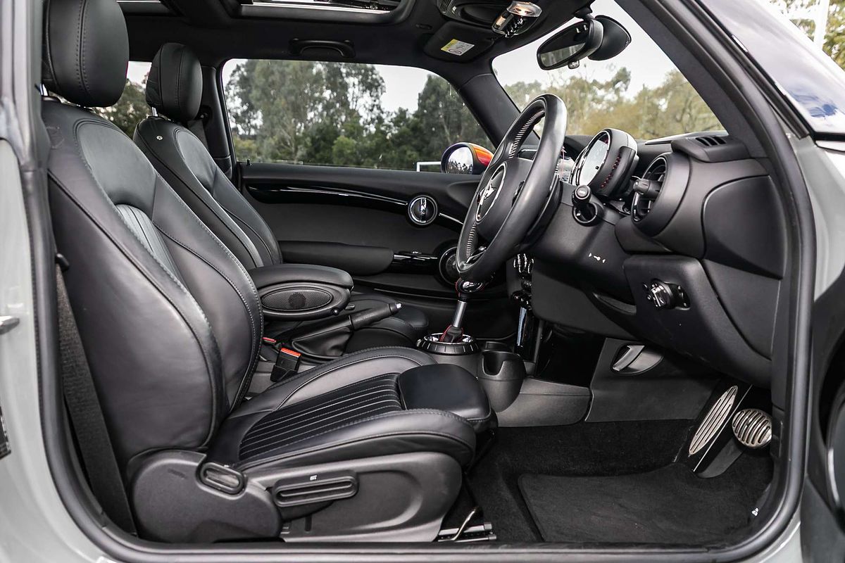 2017 MINI Hatch John Cooper Works F56