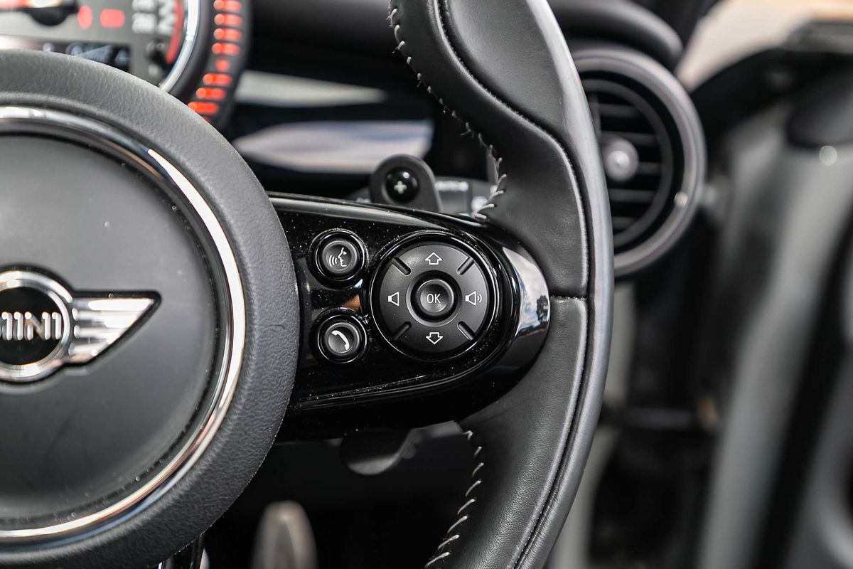2017 MINI Hatch John Cooper Works F56