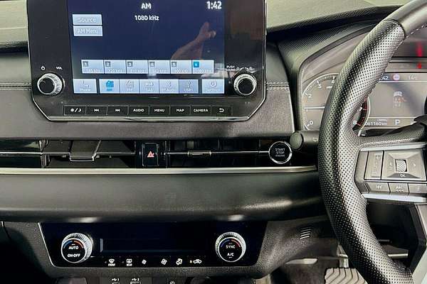 2023 Mitsubishi Outlander LS ZM