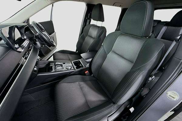 2023 Mitsubishi Outlander LS ZM