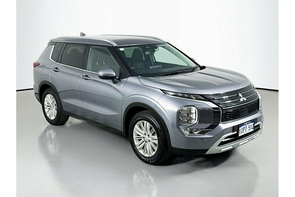 2023 Mitsubishi Outlander LS ZM