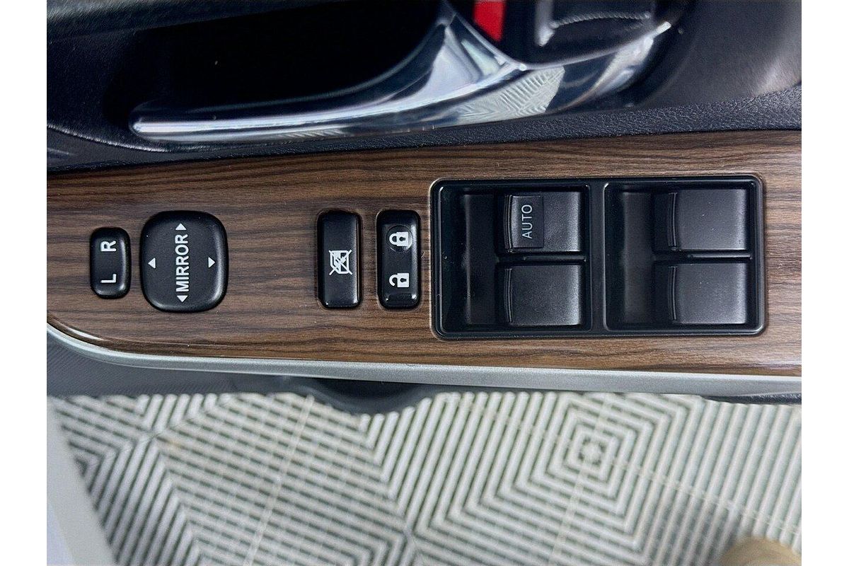 2011 Toyota Camry Atara SL ASV50R