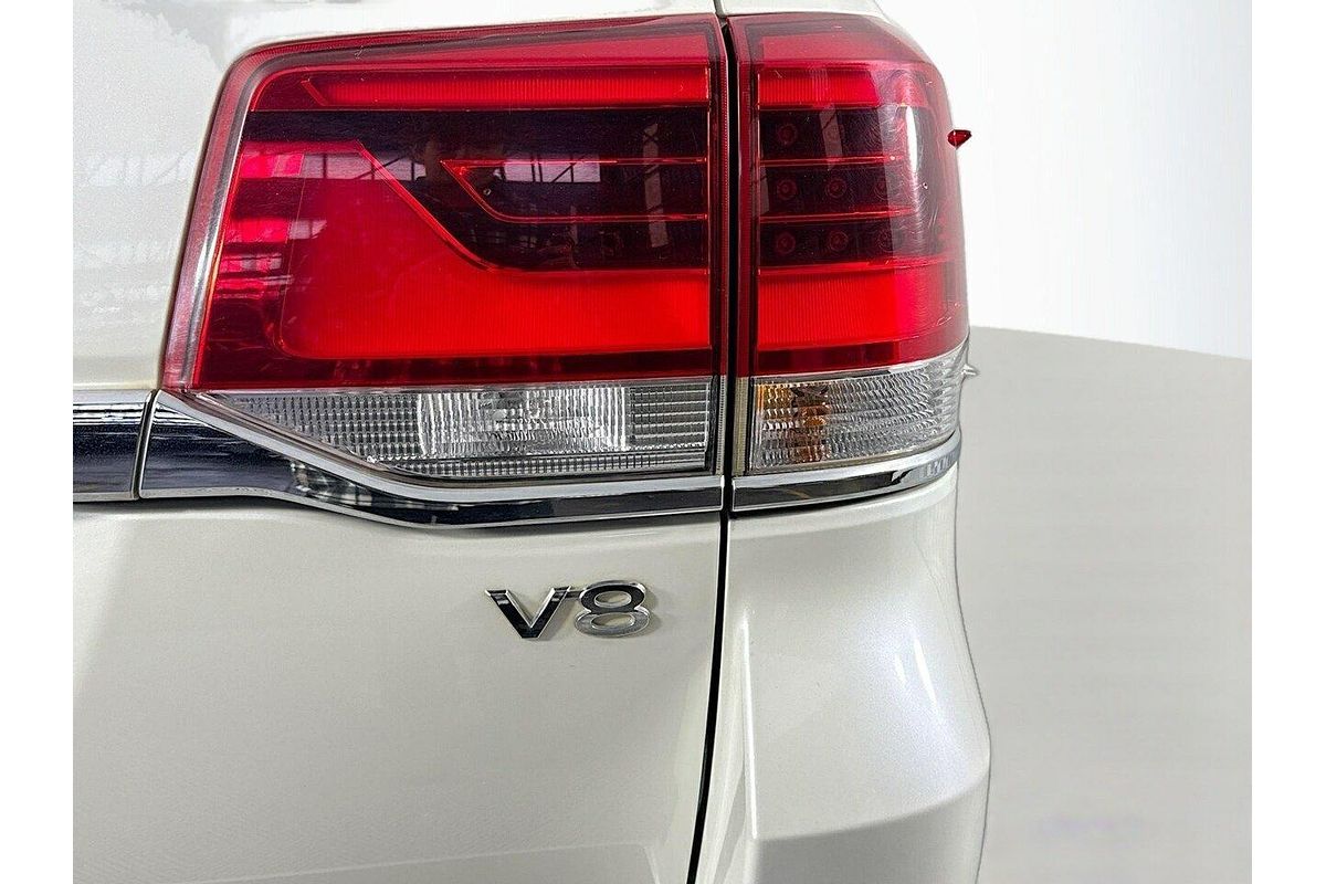 2018 Toyota Landcruiser Sahara VDJ200R