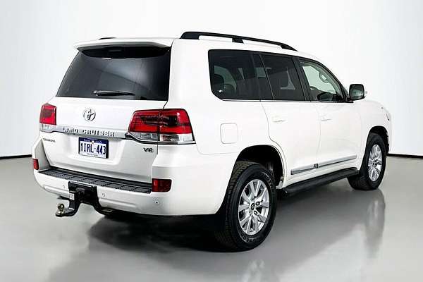 2018 Toyota Landcruiser Sahara VDJ200R