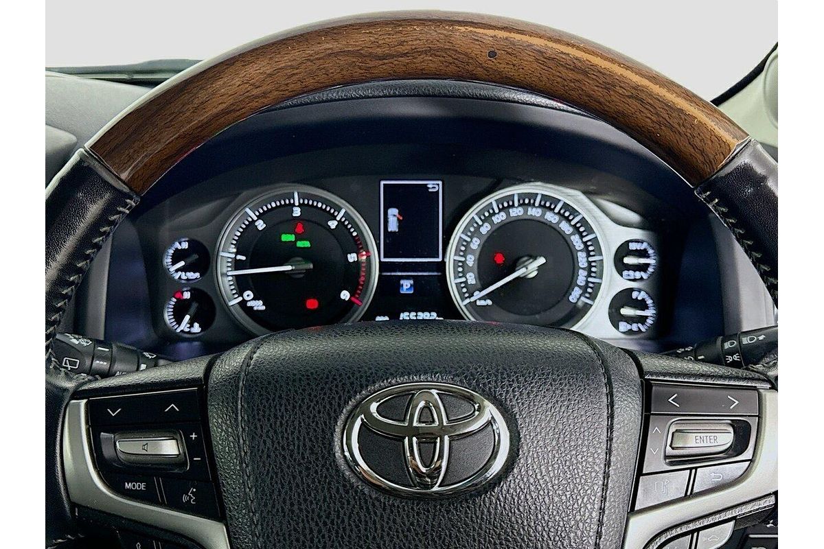 2018 Toyota Landcruiser Sahara VDJ200R