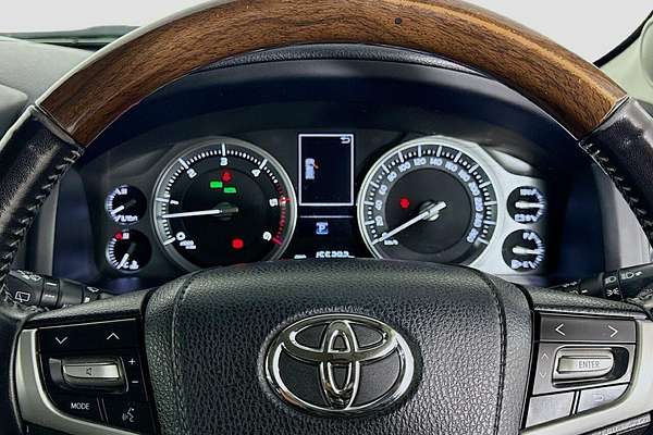 2018 Toyota Landcruiser Sahara VDJ200R