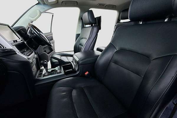 2018 Toyota Landcruiser Sahara VDJ200R