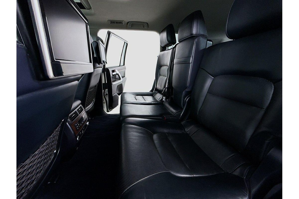2018 Toyota Landcruiser Sahara VDJ200R