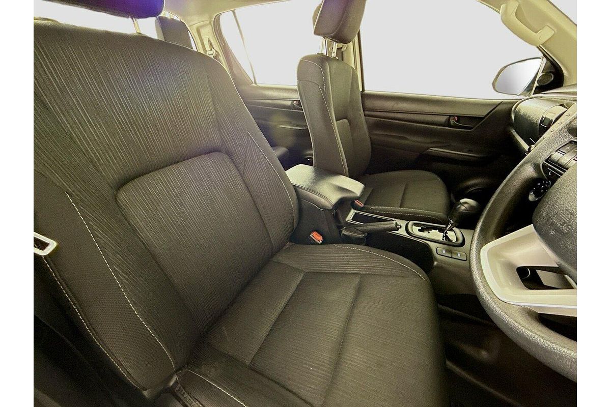 2023 Toyota Hilux SR GUN126R 4X4