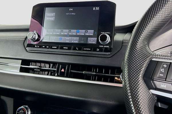 2024 Mitsubishi Outlander ES ZM