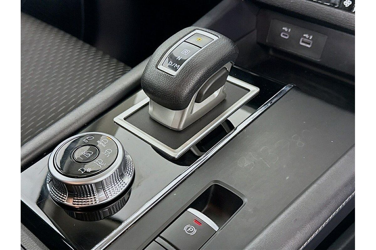 2024 Mitsubishi Outlander ES ZM
