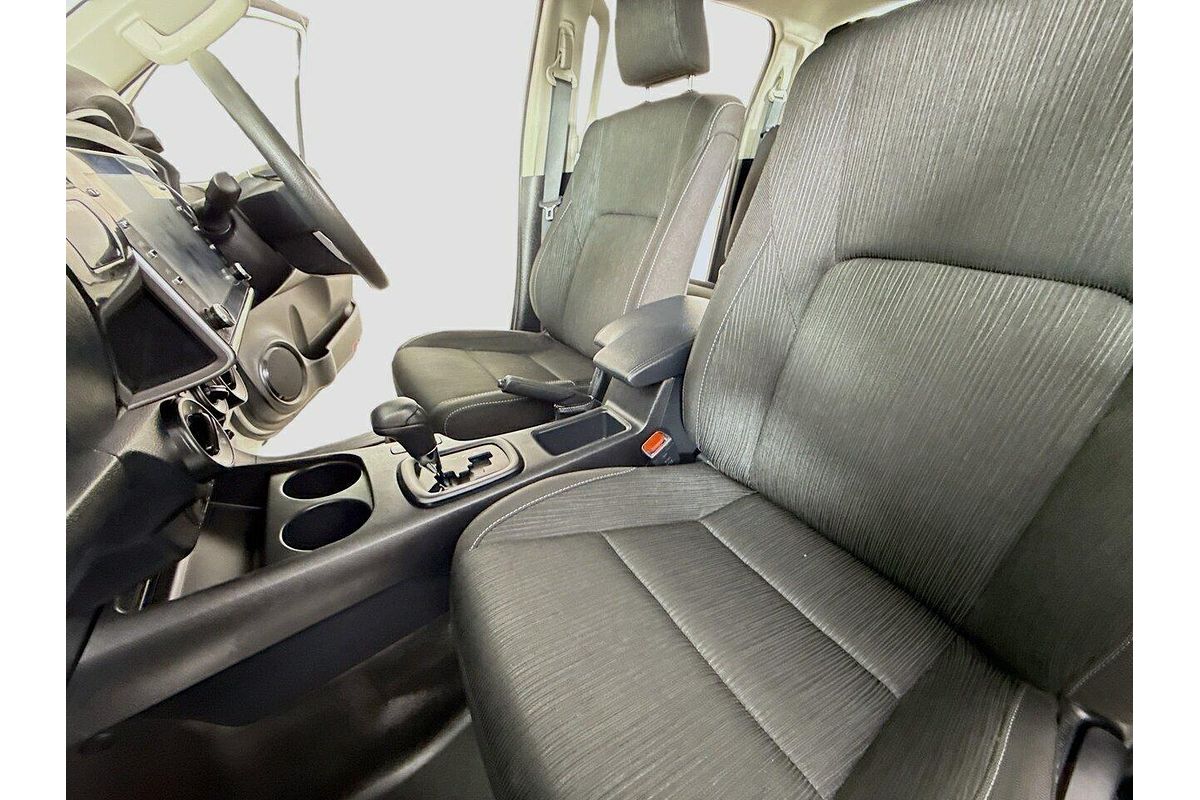 2023 Toyota Hilux SR GUN126R 4X4