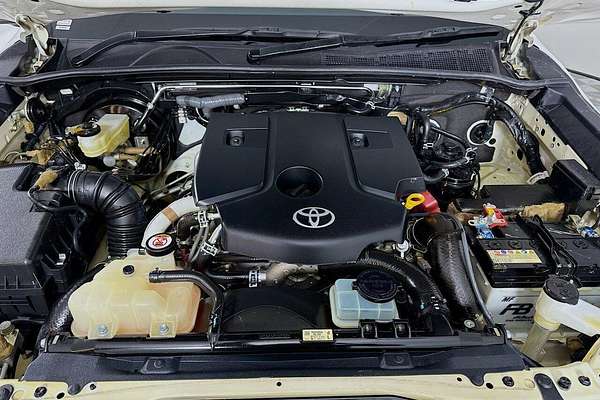 2023 Toyota Hilux SR GUN126R 4X4